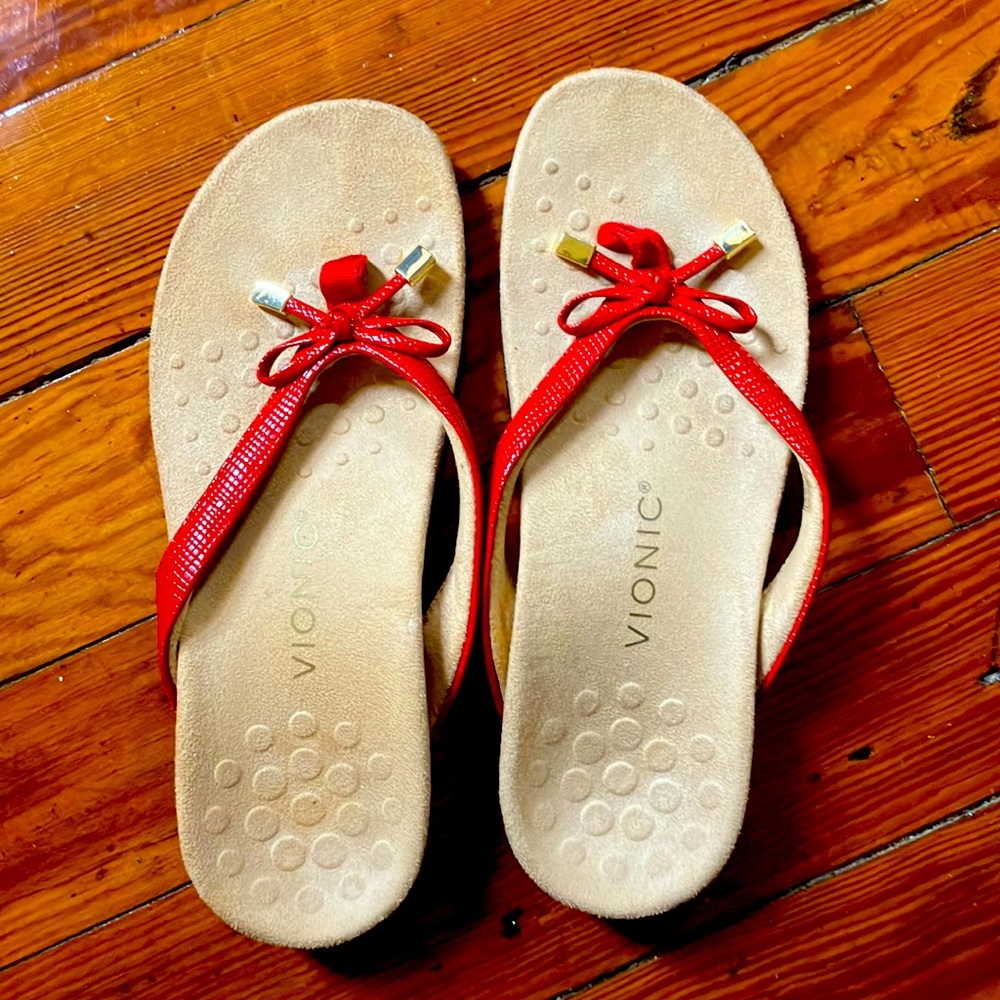 Vionic Bella Toe Post Sandal size 7.5